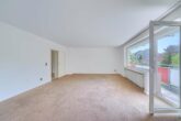 Erdgeschoss Wohnung mit Garage in grüner Lage von Haßlinghausen - Wohnzimmer