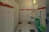 Exklusives Gewerbeobjekt mit Produktionshalle und Büroräumlichkeiten in Iserlohn-Kalthof - Toilette_Damen