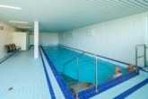 Stilvolles Wohnen in Herdecke-Ende: Helle Eigentumswohnung mit Weitblick - Schwimmbad