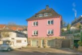 Individuelles Zweifamilienhaus in Alt-Wetter - Außenansicht