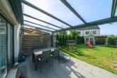 Modernes Einfamilienhaus in Köln-Roggendorf/Thenhoven: Ihr neues Zuhause für Familien und Paare - Terrasse